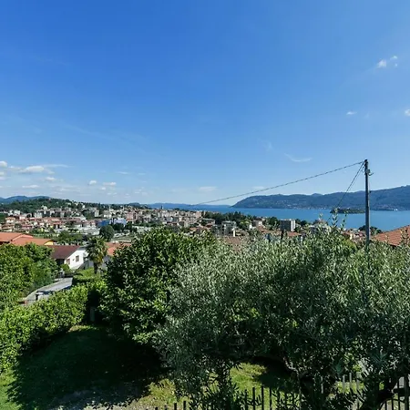 Autonoma Affacciata Sul Golfo Borromeo Casa vacanze *