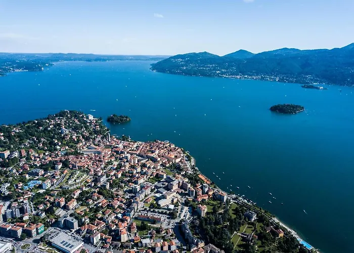 Autonoma Affacciata Sul Golfo Borromeo Holiday home *