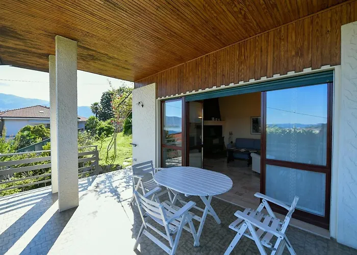 Hébergement de vacances Autonoma Affacciata Sul Golfo Borromeo *